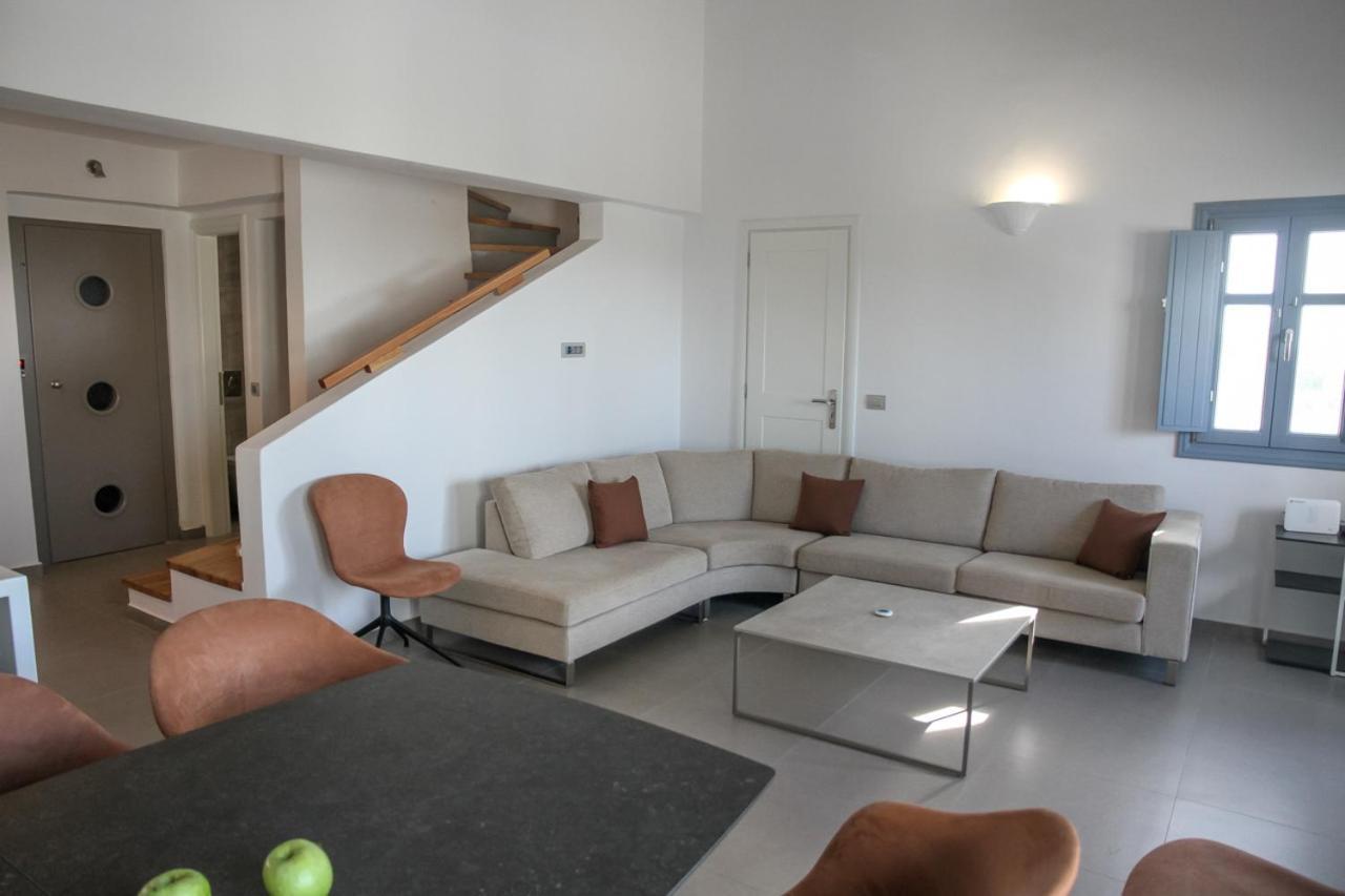 Luxe Maroussi Villas Pírgosz Kültér fotó